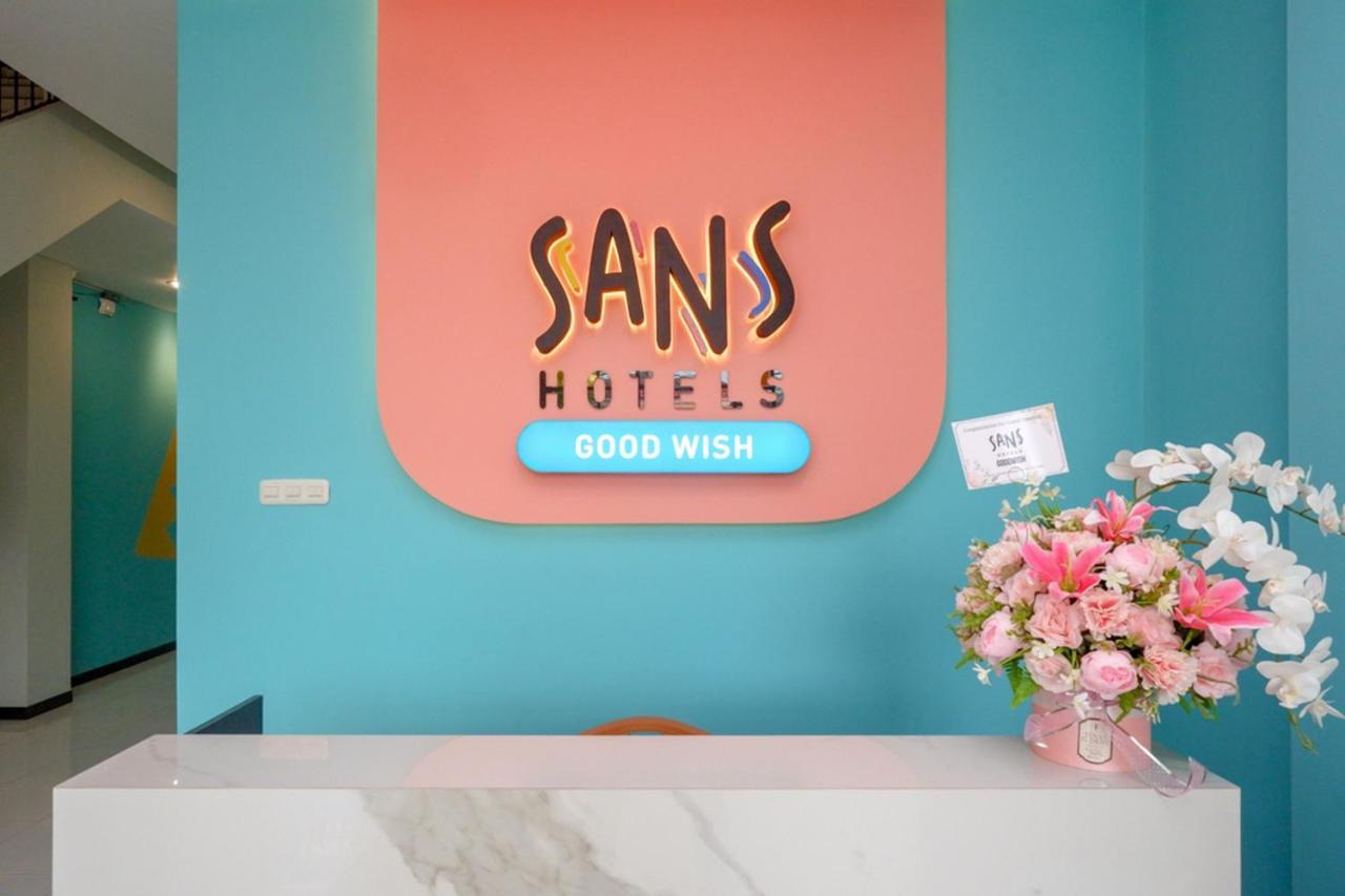 Sans Hotel Good Wish Semarang Jomblang Extérieur photo