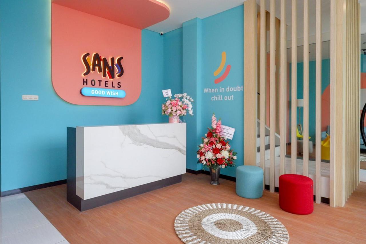 Sans Hotel Good Wish Semarang Jomblang Extérieur photo