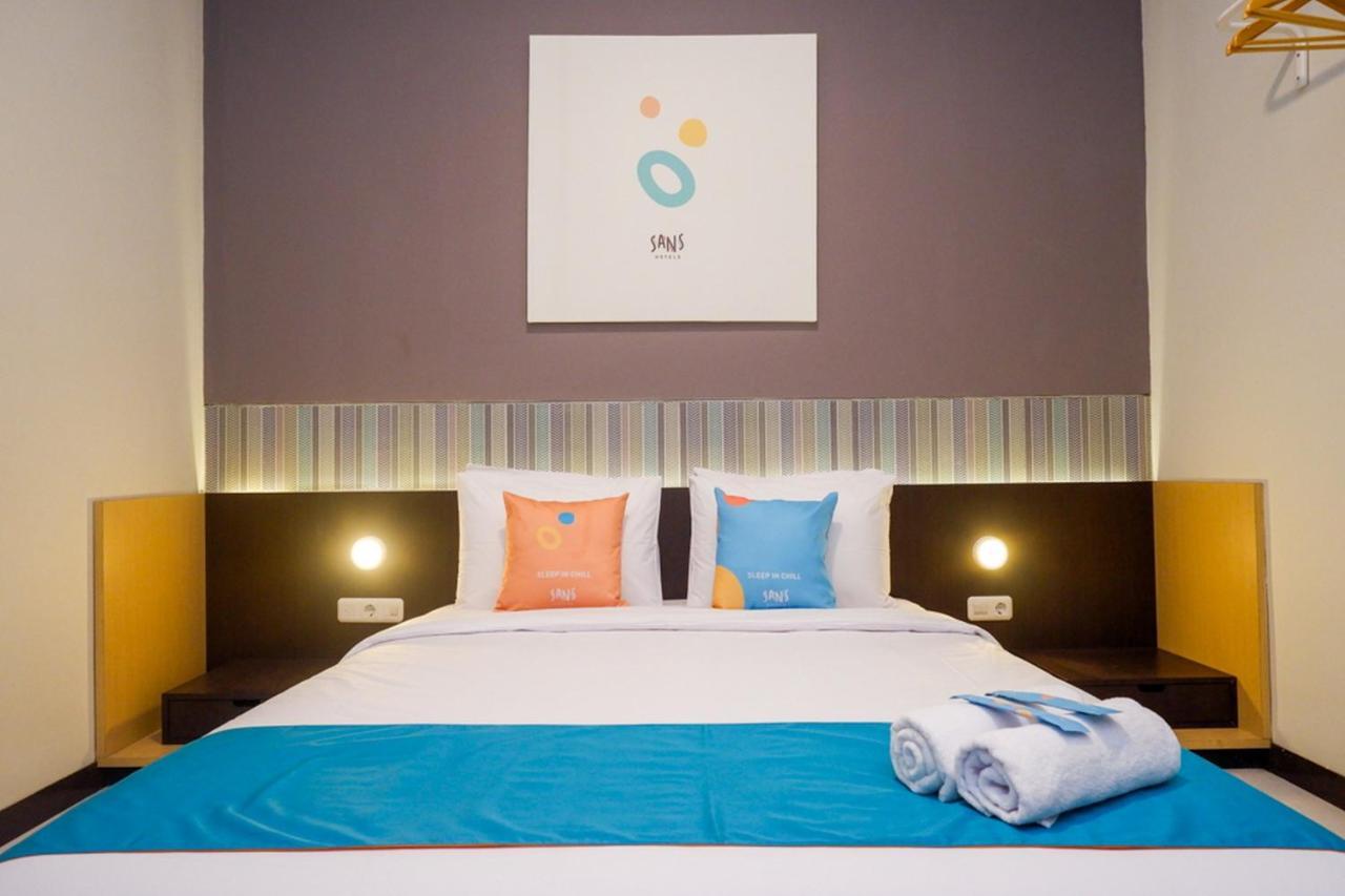 Sans Hotel Good Wish Semarang Jomblang Extérieur photo