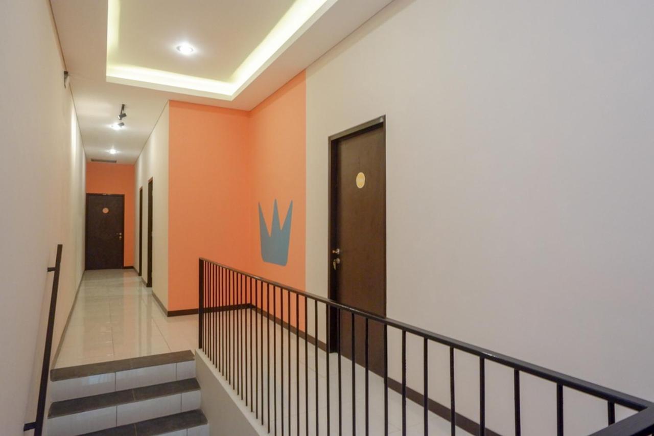 Sans Hotel Good Wish Semarang Jomblang Extérieur photo